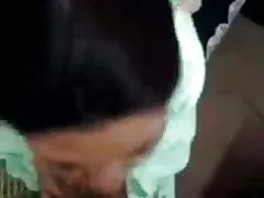 Рэнди азия туганы сосет һәм трахает